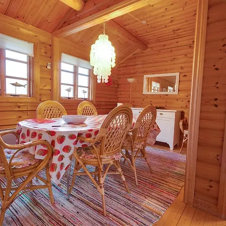 Holiday home Three-bedroom Holiday In *
